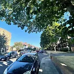 Newly Refurbished 3 Bed Flat Free Parking